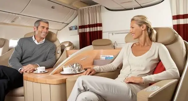 Best First Class Seats for Couples: Layout Architecture